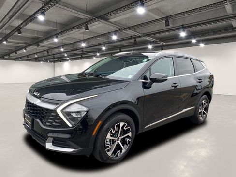 Certified 2023 Kia Sportage EX image 4