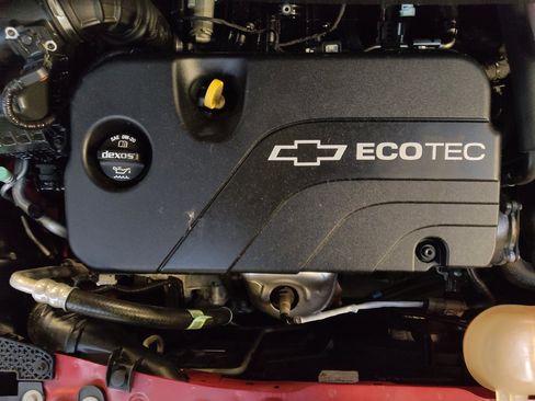 Used 2020 Chevrolet Spark LT FWD image 30