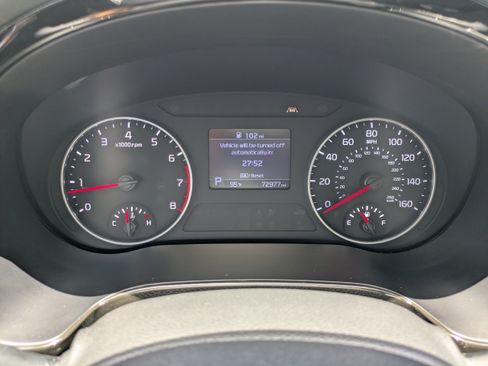 Used 2022 Kia Seltos S FWD image 23