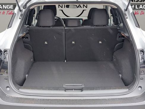 New 2026 Nissan Kicks SV image 12