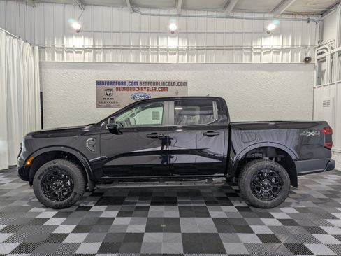New 2026 Ford Ranger Lariat w/ Black Appearance Package AWD/4WD image 2
