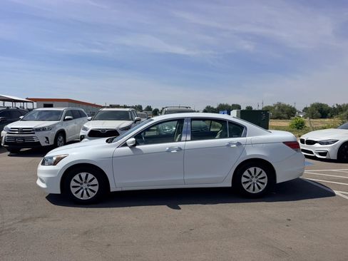 Used 2012 Honda Accord LX image 8