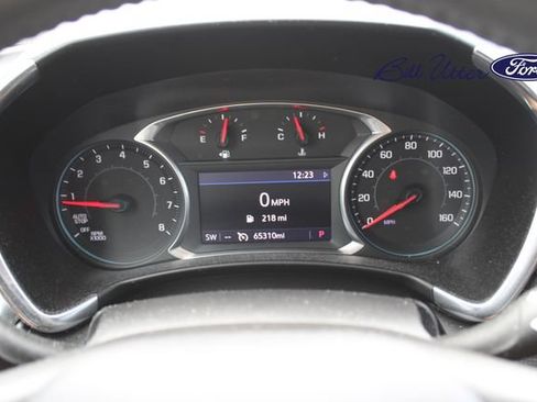Used 2019 Chevrolet Equinox Premier w/ LPO, Cargo Package FWD image 11