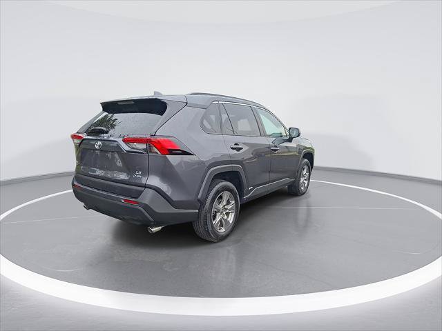 Certified 2025 Toyota RAV4 LE AWD/4WD image 10