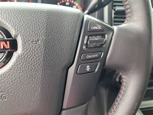 Used 2021 Nissan Titan PRO-4X w/ Pro-4x Convenience Package image 19