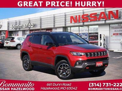 Used 2025 Jeep Compass Trailhawk