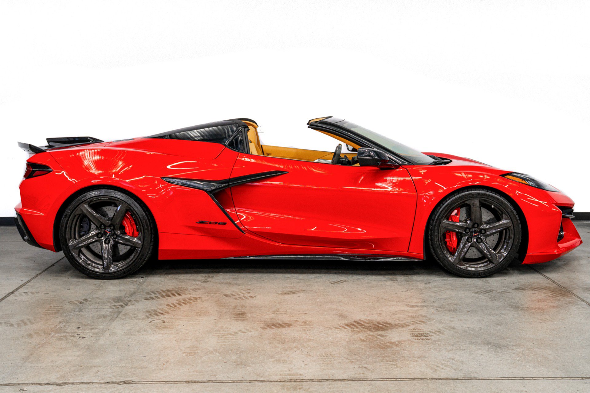 Used 2023 Chevrolet Corvette Z06 w/ Battery Protection Package RWD image 45