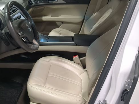 Used 2019 Lincoln MKZ Reserve w/ Reserve Plus Package FWD image 20