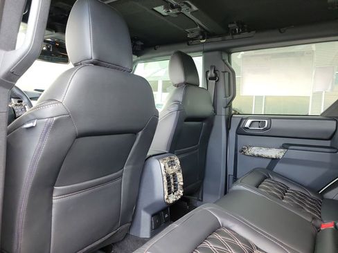 New 2025 Ford Bronco Outer Banks image 15