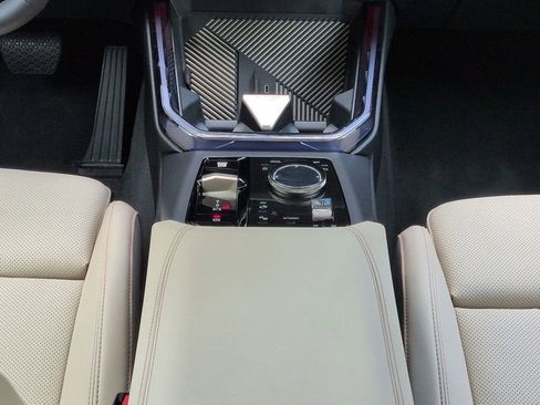 New 2025 BMW X3 xDrive30i w/ Convenience Package image 19