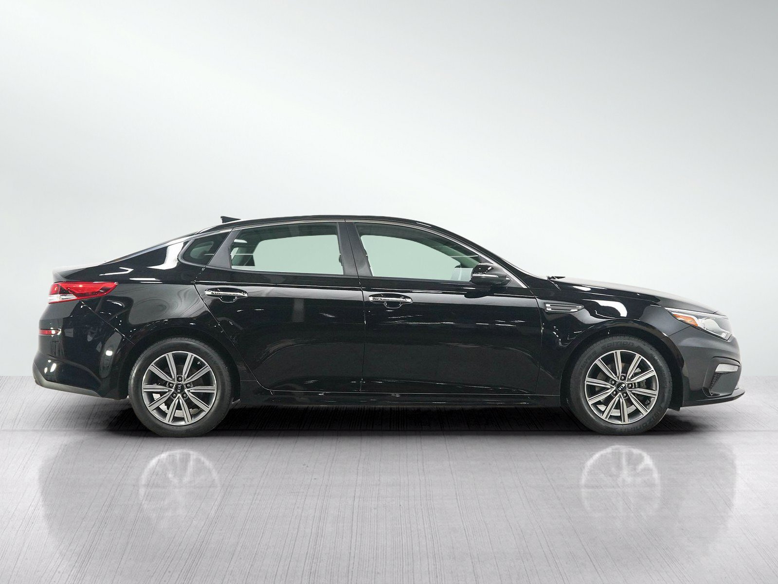 Used 2019 Kia Optima LX w/ LX 17" Wheel Package FWD image 6