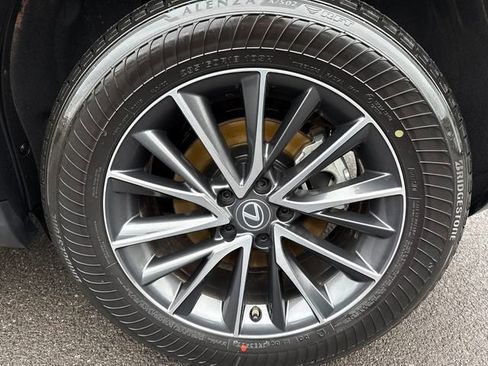 Used 2023 Lexus NX 250 AWD image 10