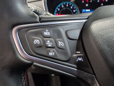 Used 2024 Chevrolet Equinox LT w/ LPO, Floor Liner Package FWD image 10