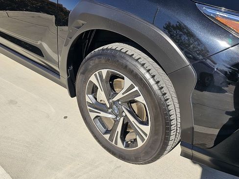 Used 2024 Subaru Crosstrek 2.0i Premium image 7