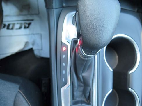Used 2022 Chevrolet Equinox LT AWD/4WD image 15
