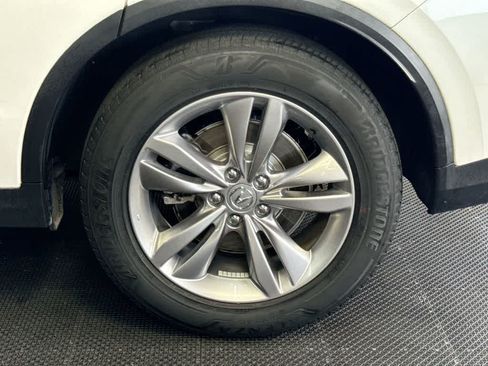 Used 2024 Acura MDX FWD image 11