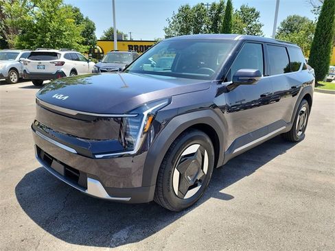 New 2026 Kia EV9 Light image 8