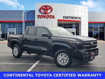 Used 2025 Toyota Tacoma SR5