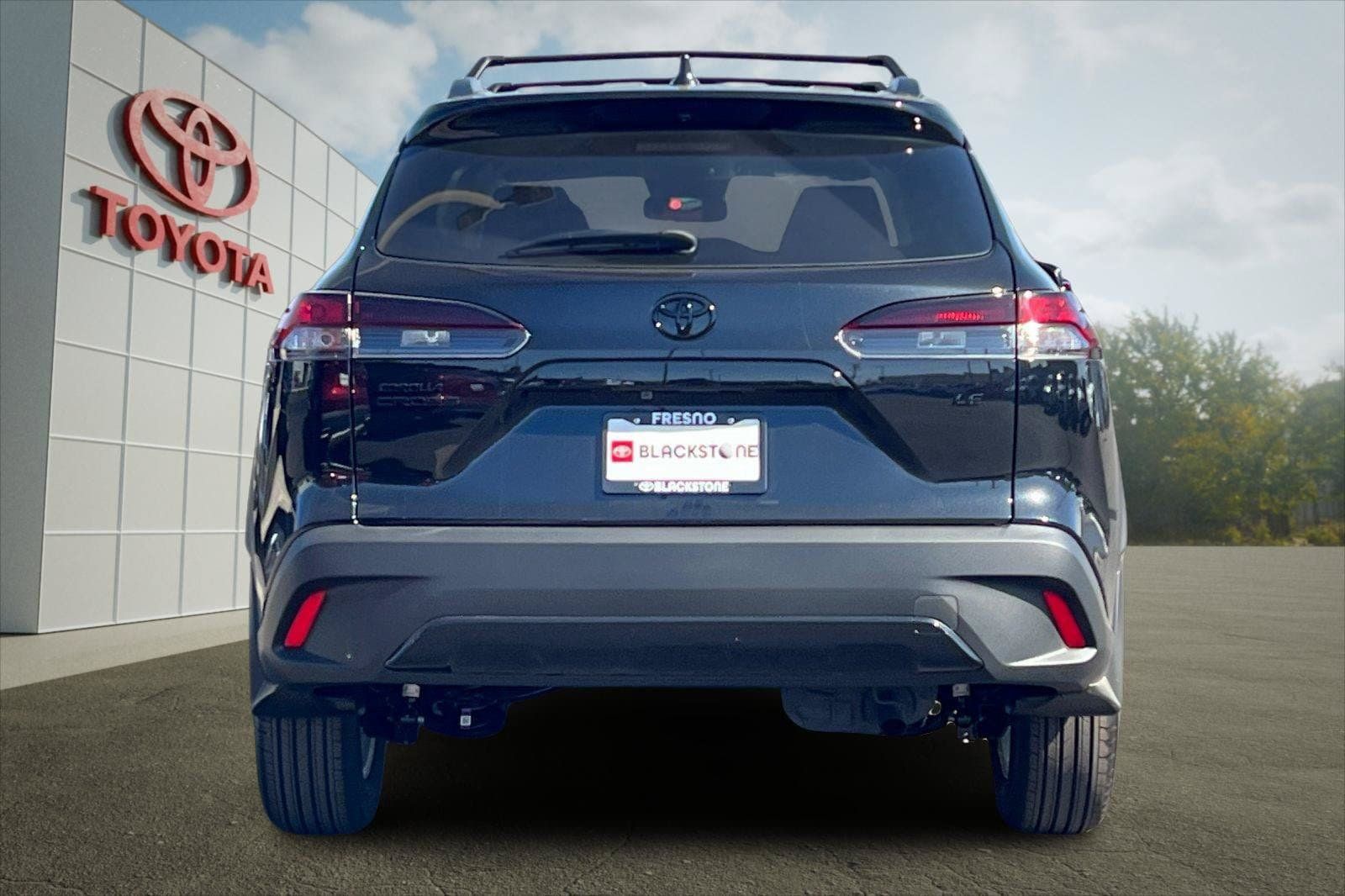 Certified 2026 Toyota Corolla Cross LE FWD image 4