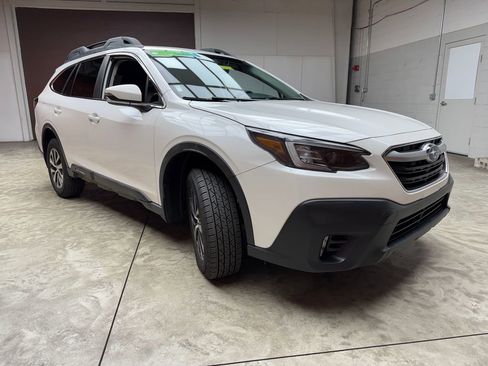 Used 2020 Subaru Outback Premium w/ Popular Package #1 AWD/4WD image 7