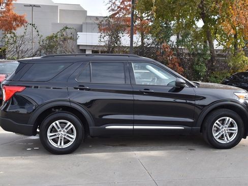 Certified 2023 Ford Explorer XLT w/ Equipment Group 202A image 6