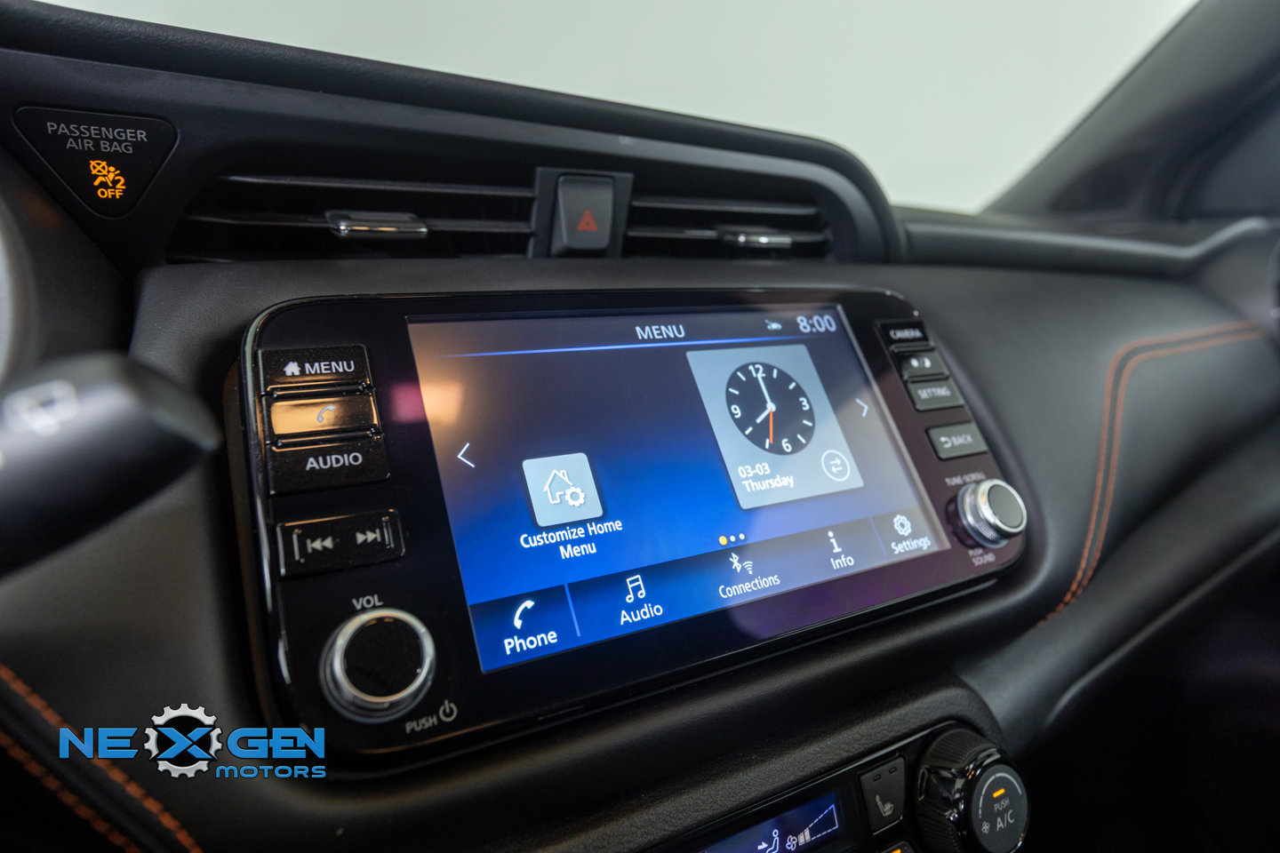 Used 2024 Nissan Kicks SR w/ SR Premium Package FWD image 22
