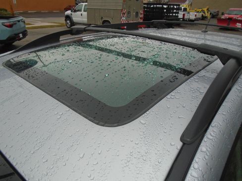 Used 2015 Subaru Forester 2.5i Limited image 10