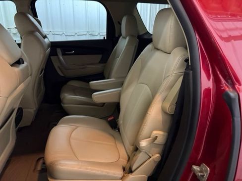 Used 2012 GMC Acadia SLT FWD image 25