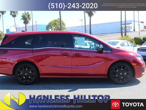 Used 2025 Honda Odyssey Sport-L image 6