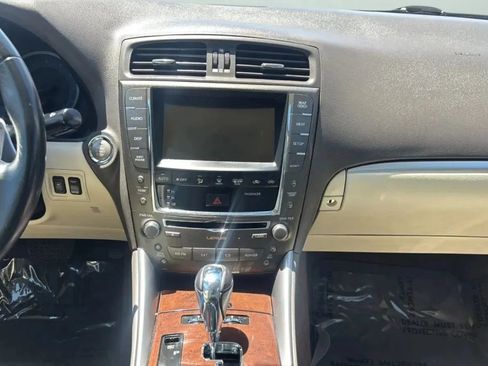 Used 2011 Lexus IS 250 w/ Premium Pkg Value Edition RWD image 33
