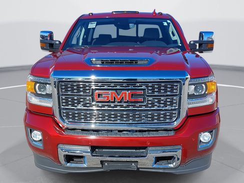 Used 2018 GMC Sierra 3500 Denali w/ Duramax Plus Package image 2