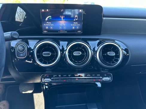 Used 2019 Mercedes-Benz A 220 image 6