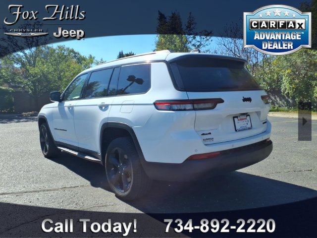 Certified 2025 Jeep Grand Cherokee L Limited w/ Black Appearance Package AWD/4WD image 6