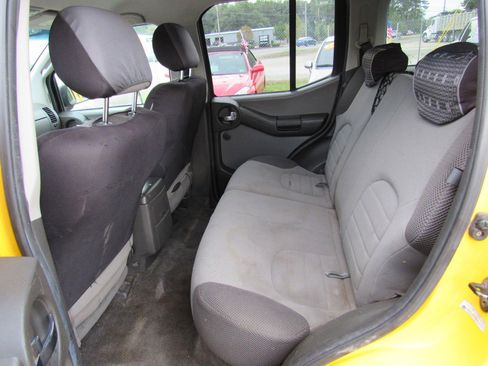 Used 2005 Nissan Xterra SE image 8