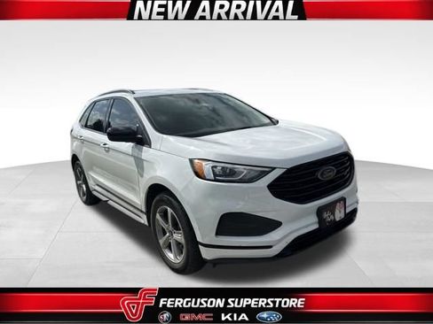 Used 2022 Ford Edge SE w/ Black Appearance Package AWD/4WD image 1