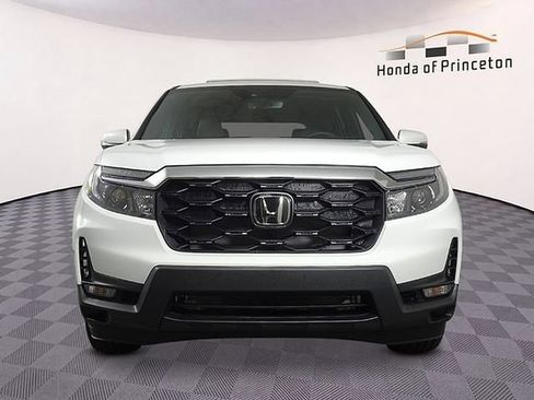 Certified 2024 Honda Passport EX-L image 8