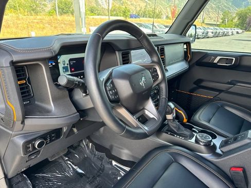Used 2024 Ford Bronco Badlands AWD/4WD image 21