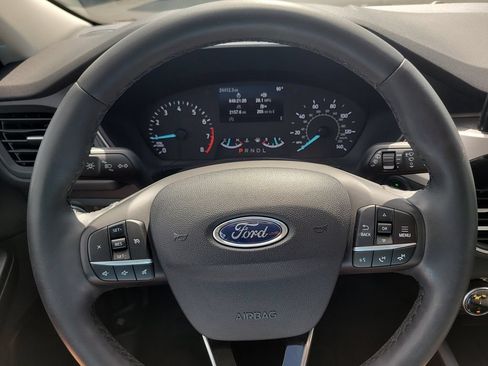 Certified 2022 Ford Escape SE w/ SE Sport Appearance Package FWD image 27