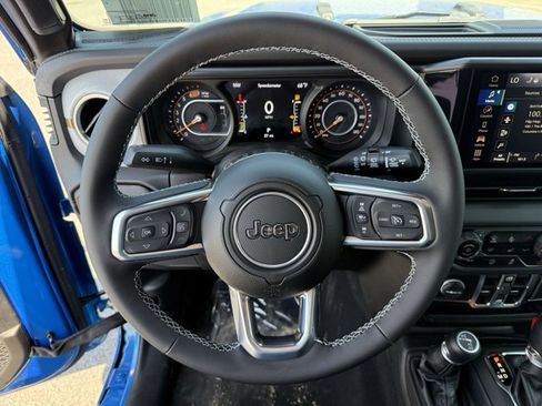 New 2025 Jeep Wrangler Sahara image 7