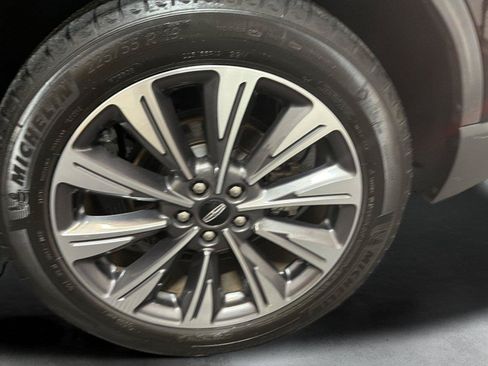 Used 2022 Lincoln Corsair Reserve w/ Equipment Group 201A AWD/4WD image 24
