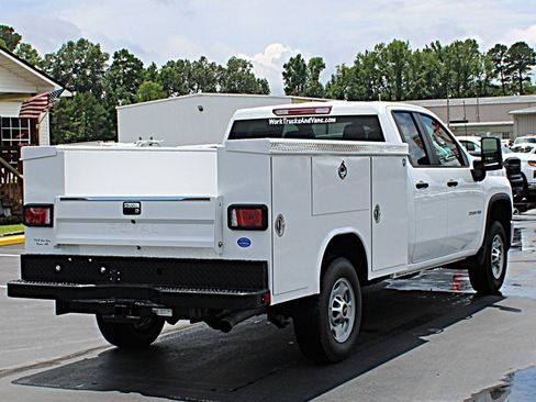 Used 2025 Chevrolet Silverado 2500 W/T w/ WT Convenience Package RWD image 5