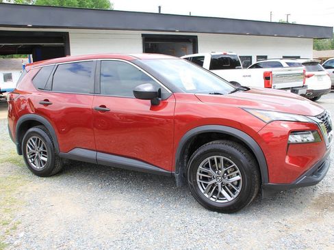 Used 2021 Nissan Rogue S FWD image 10