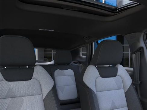 New 2026 Chevrolet Trax RS w/ Sunroof Package image 24