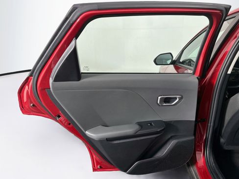 Used 2025 Kia K4 FWD image 26