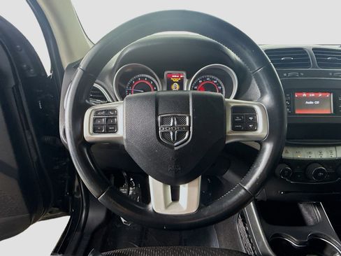 Used 2018 Dodge Journey SE w/ Connectivity Group FWD image 13
