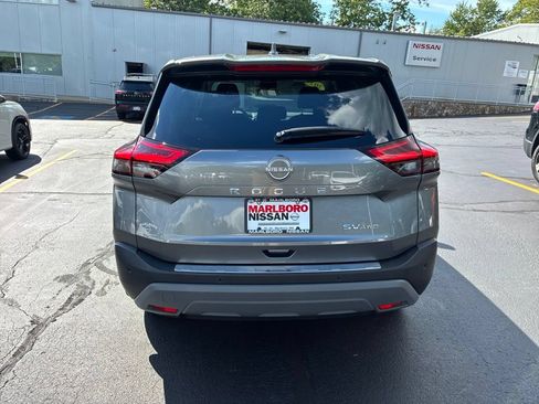 Certified 2023 Nissan Rogue SV AWD/4WD image 6
