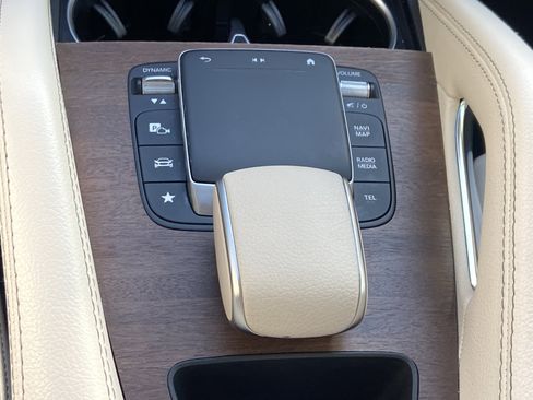 Certified 2022 Mercedes-Benz GLE 350 image 35
