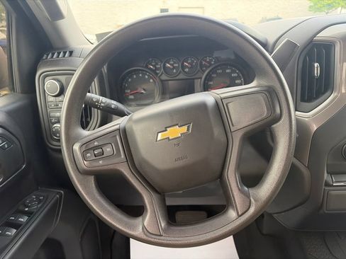 Used 2021 Chevrolet Silverado 1500 Custom AWD/4WD image 15