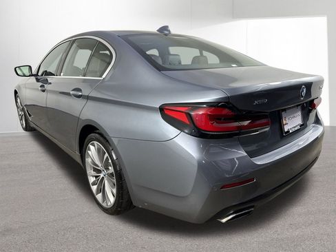 Used 2022 BMW 540i xDrive w/ Premium Package image 31