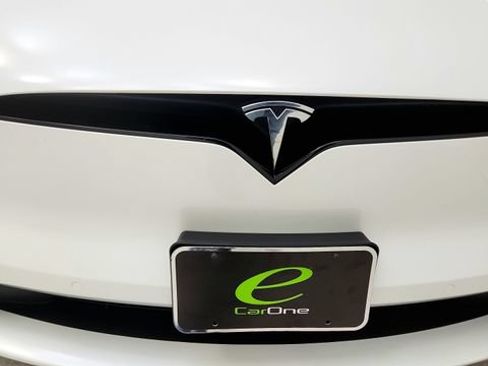Used 2023 Tesla Model X AWD/4WD image 23
